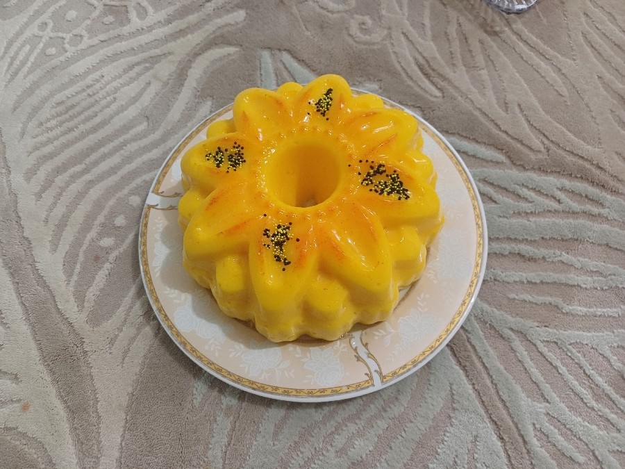 پانا کوتاه زعفرانی