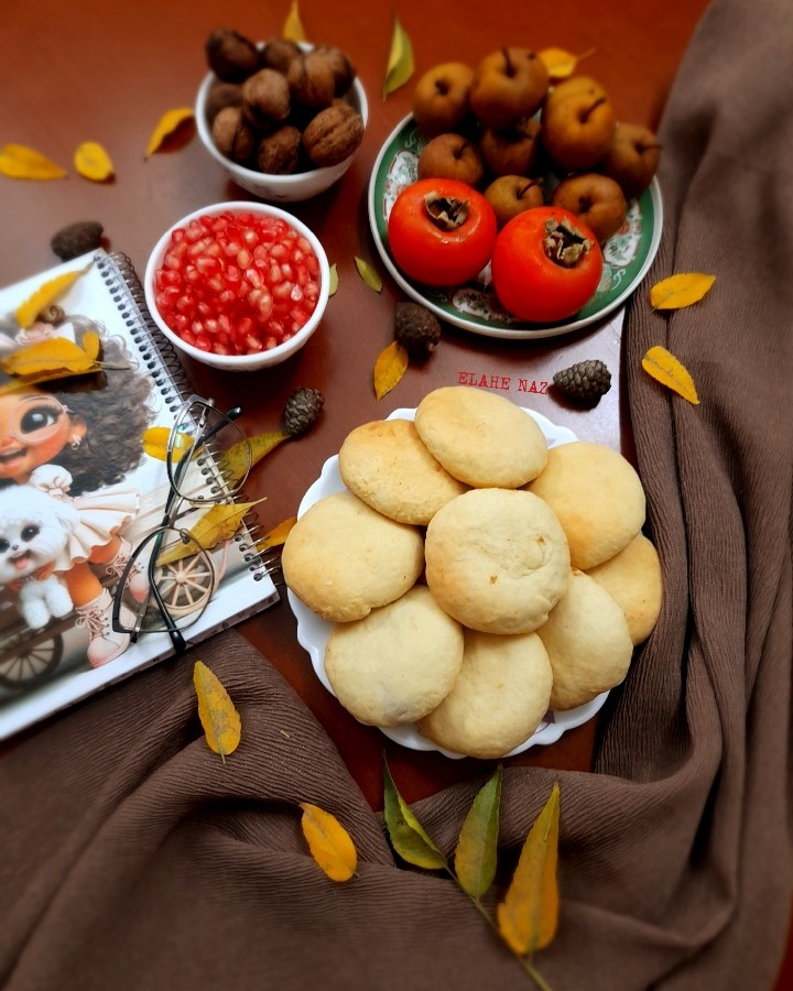 عکس کلوچه سیب‌و‌دارچین