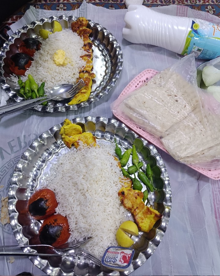 عکس جوجه زعفرونی 