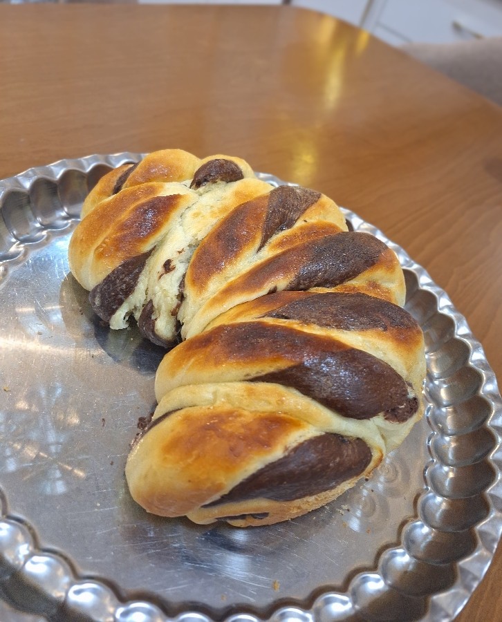 عکس نان استولن دورنگ