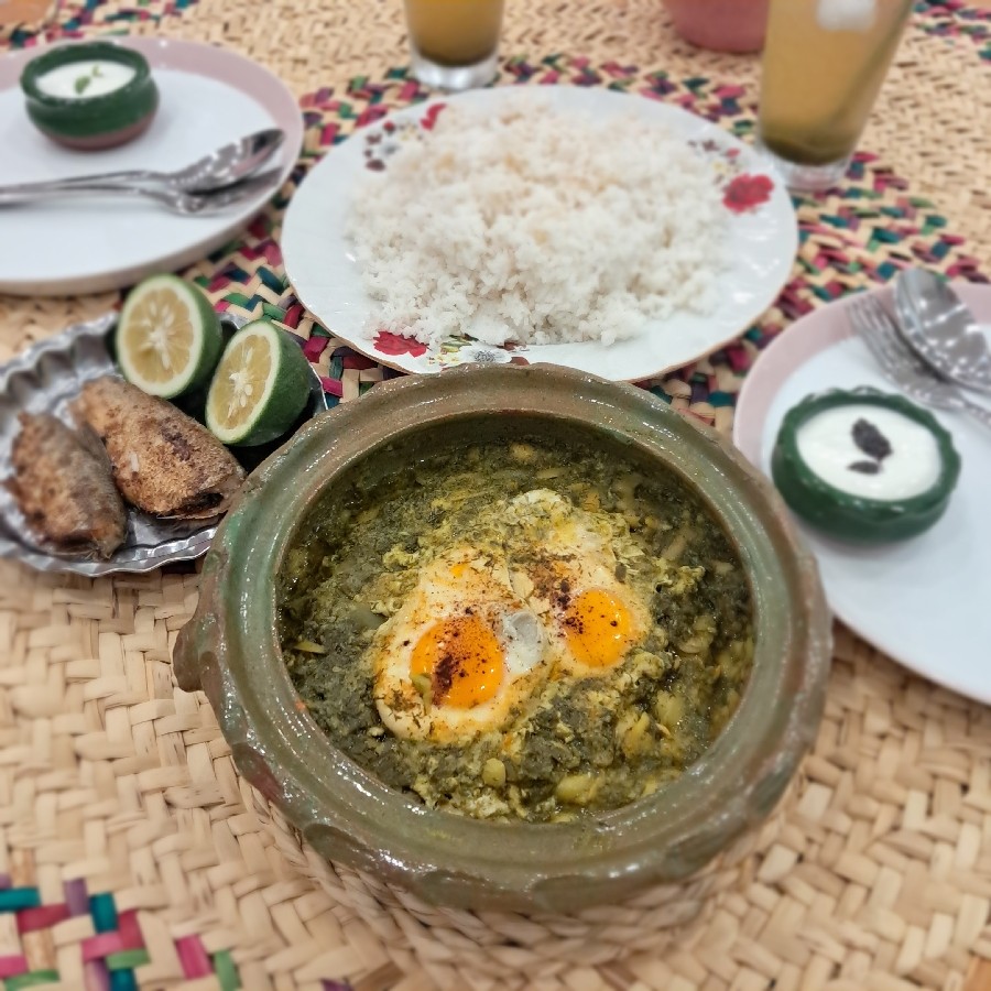 باقالی خورش (باقالا قاتوق)