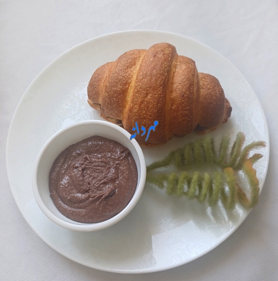 عکس کره کنجد شکلاتی