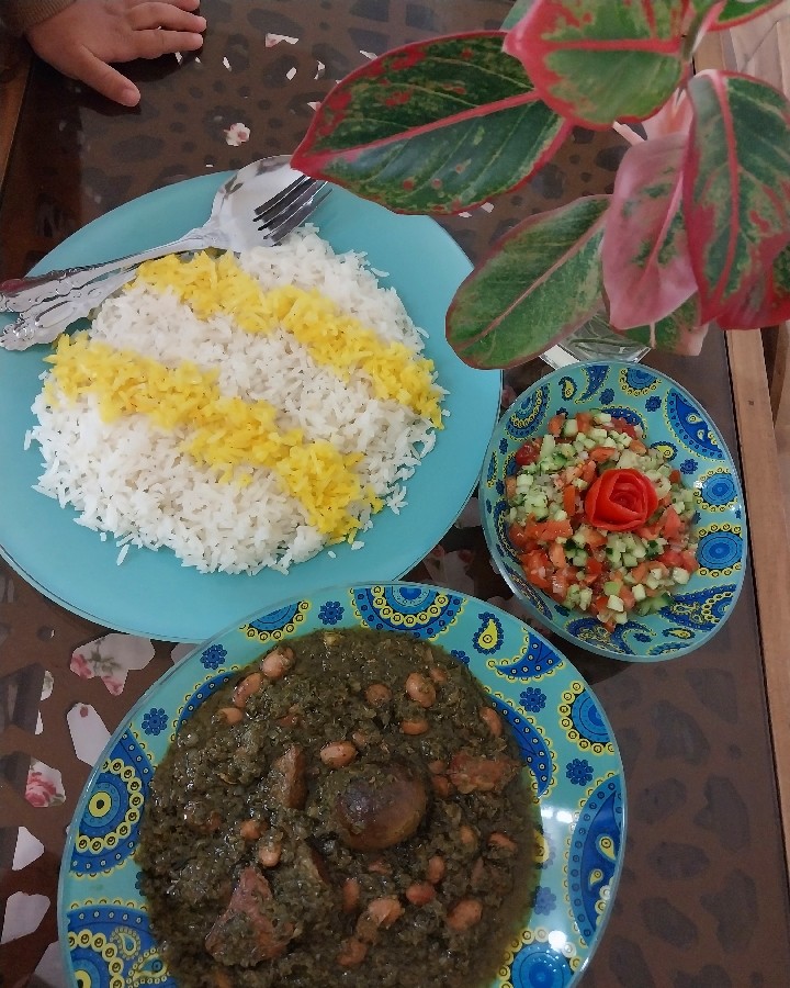 عکس قرمه سبزی
تقدیمی♡