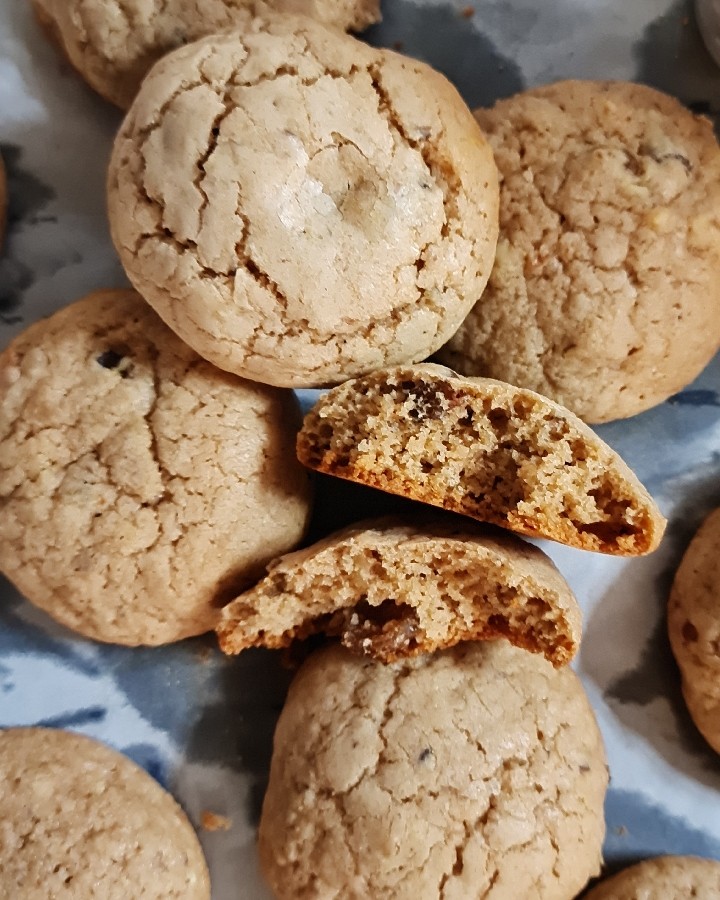 کوکی گردو و کشمشی