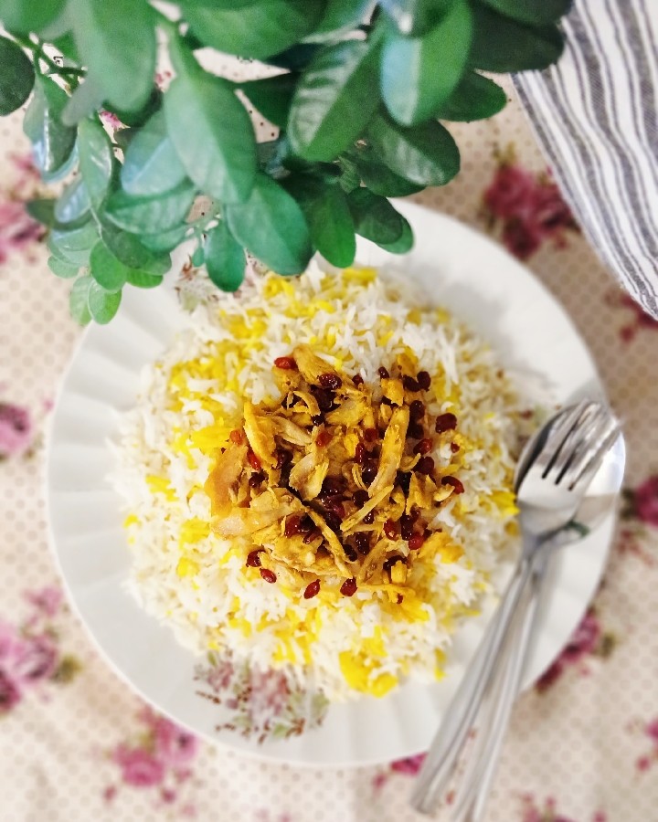 زرشک پلو با مرغ