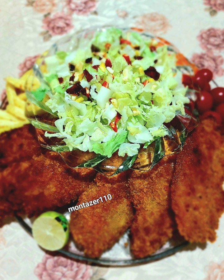 عکس شنیسل مرغ با دورچین
