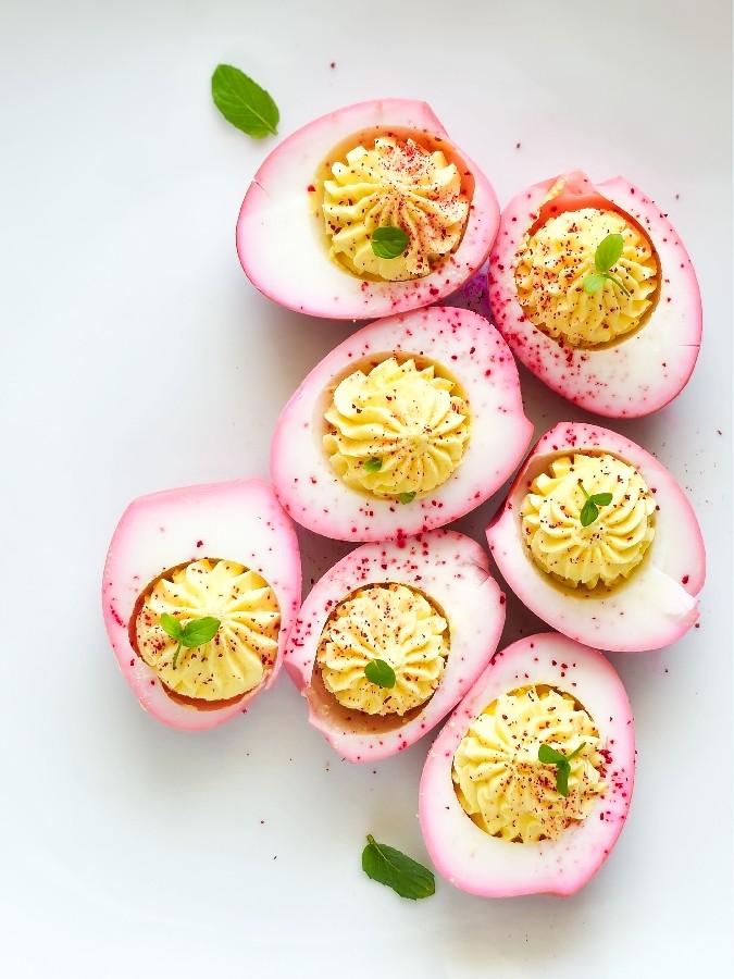 عکس Pink Stuffed Eggs