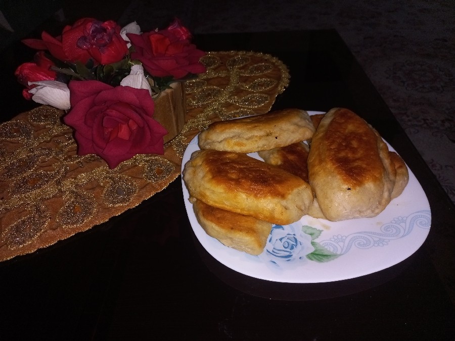 پیراشکی مرغ