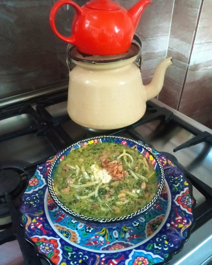 عکس آش رشته و پنکیک