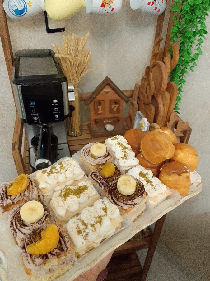 عکس شیرینی تر