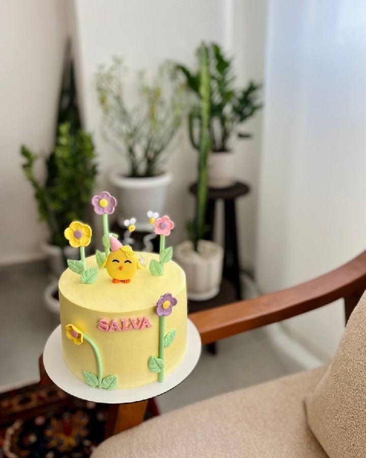 عکس کیک جوجه طلایی