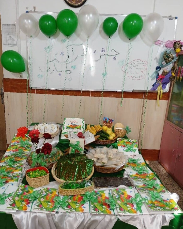 عکس تدارکات برای جشن قرآن خواهرم