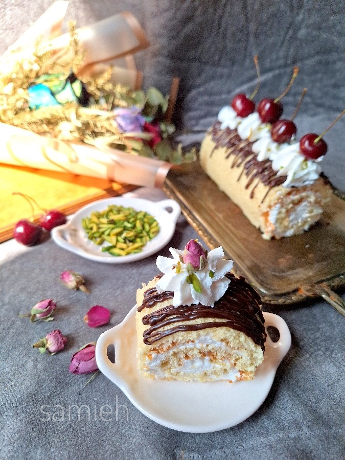 رولت خامه ای