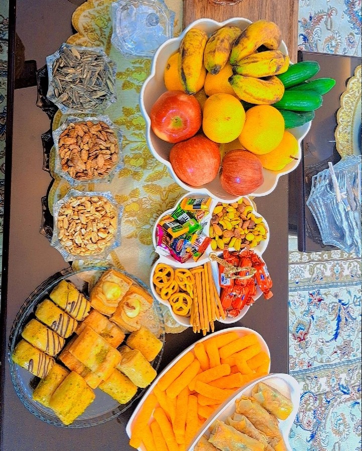 عکس دورهمی دوستانه