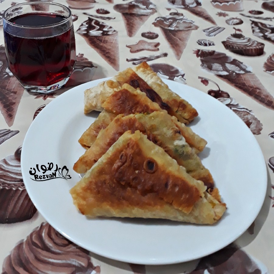 عکس   ׄ  ׅ  ⭑  ۫  ׅ سمبوسه‍  ׄ  ׅ  ⭑  ۫  ׅ 