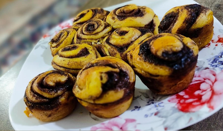 رول دارچینی