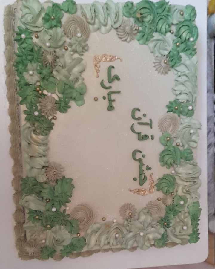 کیک اسفنجی قنادی