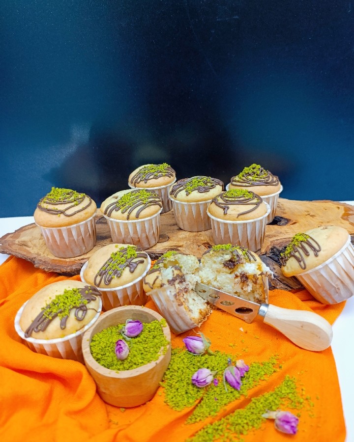 عکس کاپ کیک کرمدار