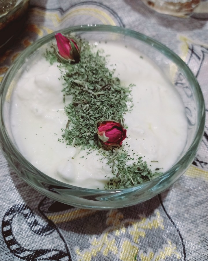 عکس ماست خونگی. لطفا ورق بزنید
