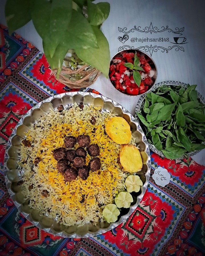 #کلم_پلو_شیرازی
hajehsan ??