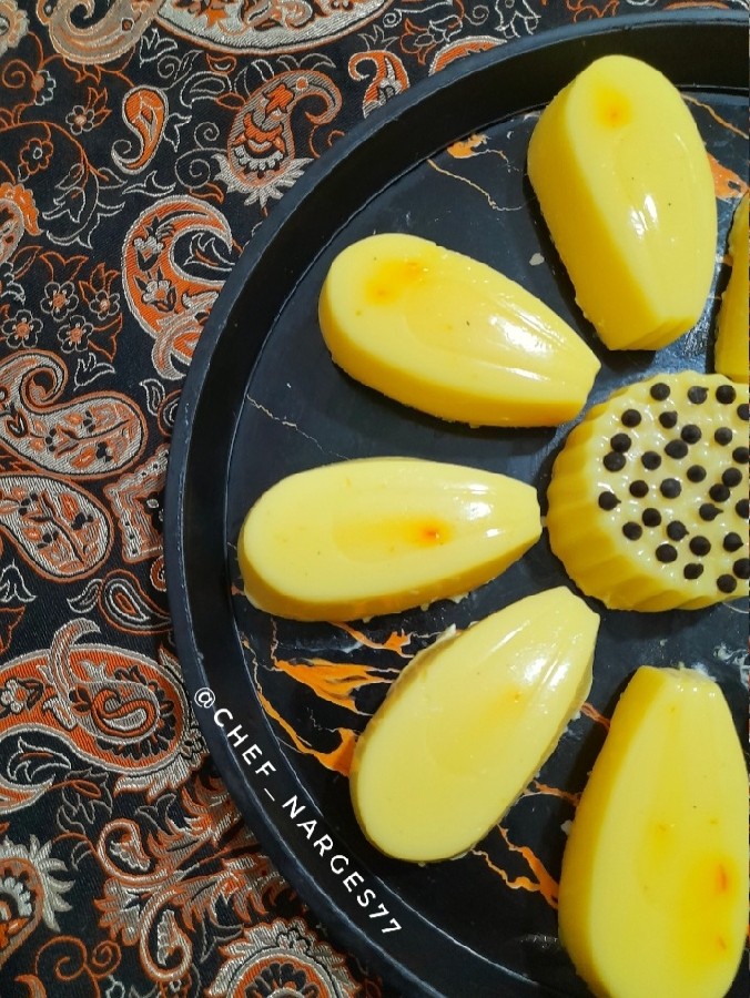 عکس دسر زعفرانی مجلسی