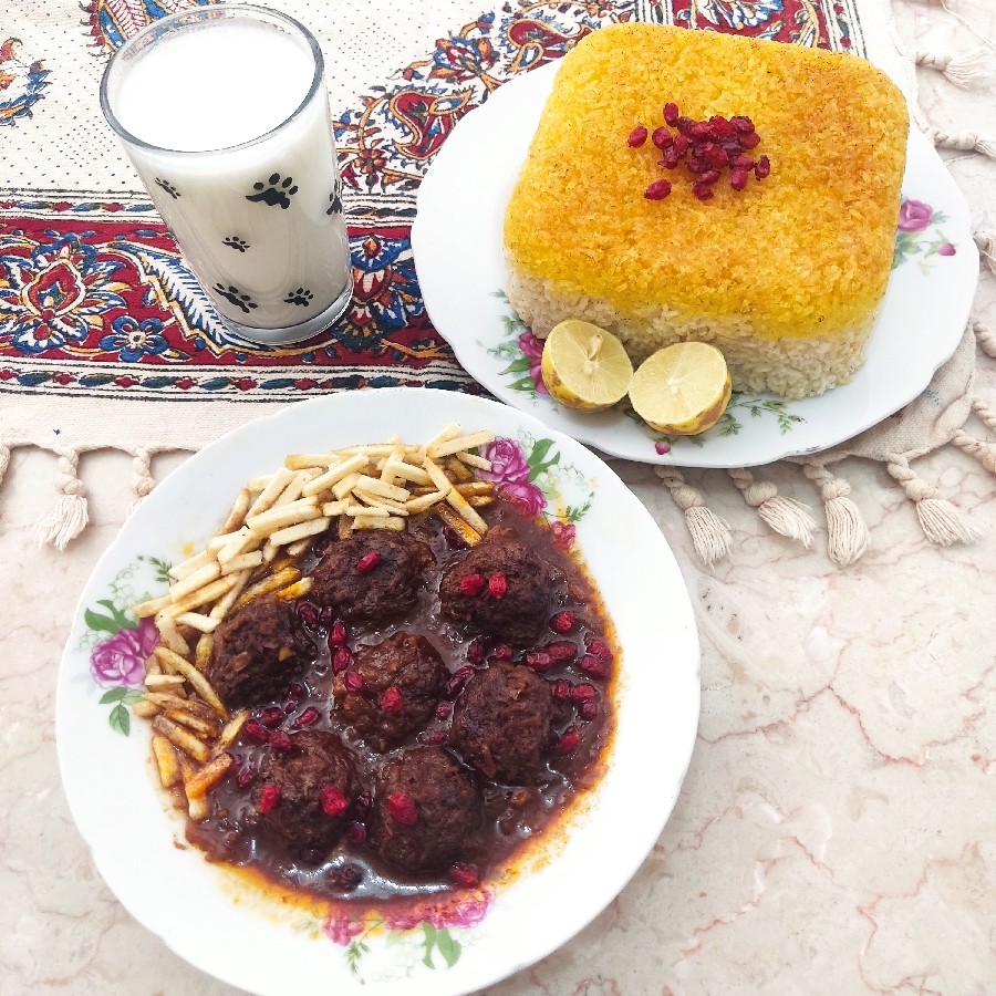 خورش گوشت قلقلی