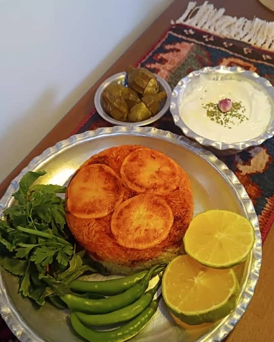 عکس ته چین گوشت قلقلی با سماق 
