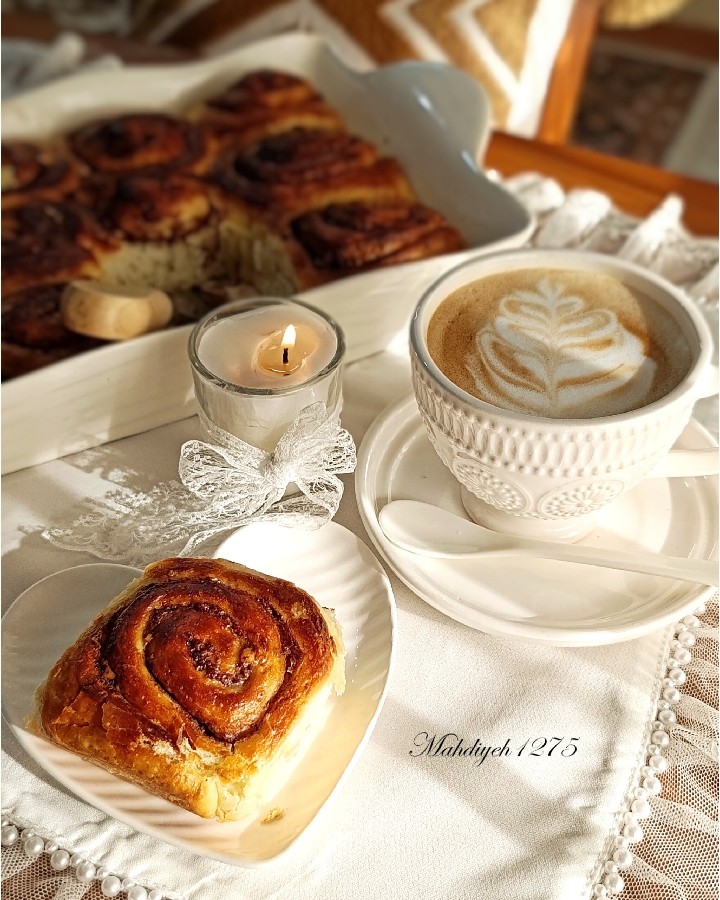 عکس نان رول دارچینی