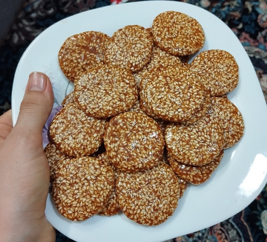 عکس سوهان  عسلی کنجدی ساده???