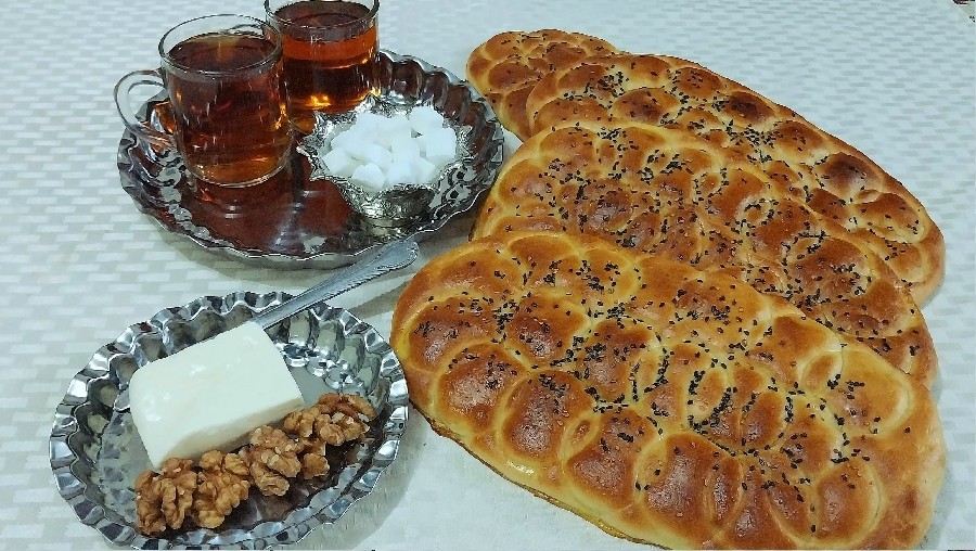 نان با خمیر همه کاره