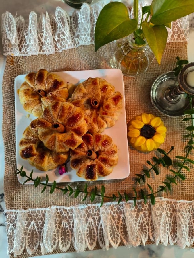 شیرینی سیب و دارچین 