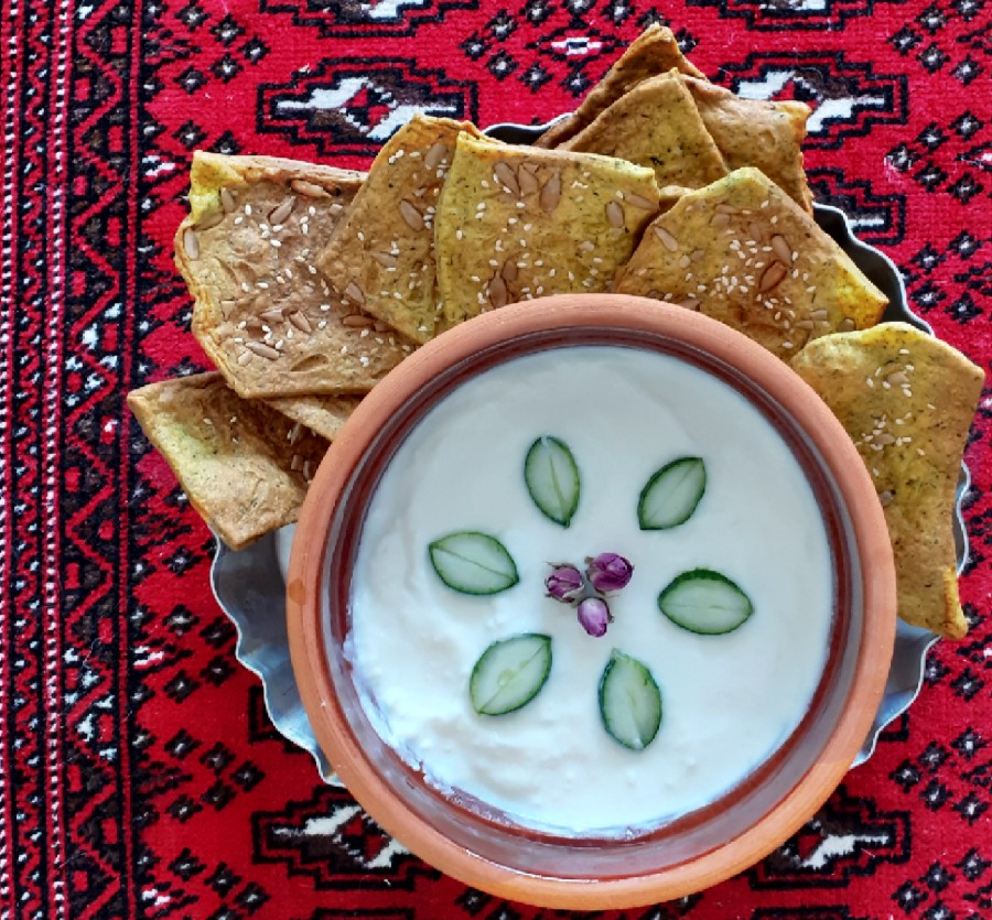عکس نان ترد سبزیجات 