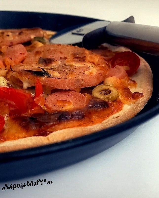 خمیر پیتزا آمریکایی 