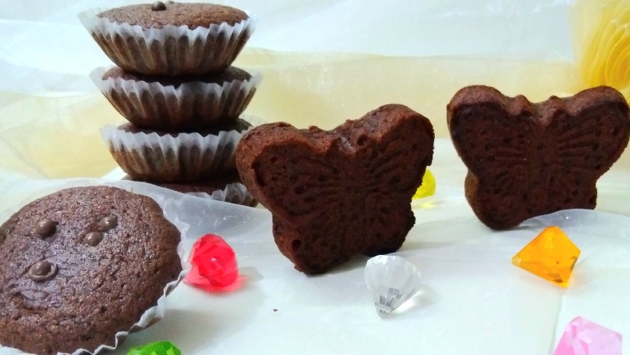 عکس کاپ کیک شکلاتی بدون تخم مرغ