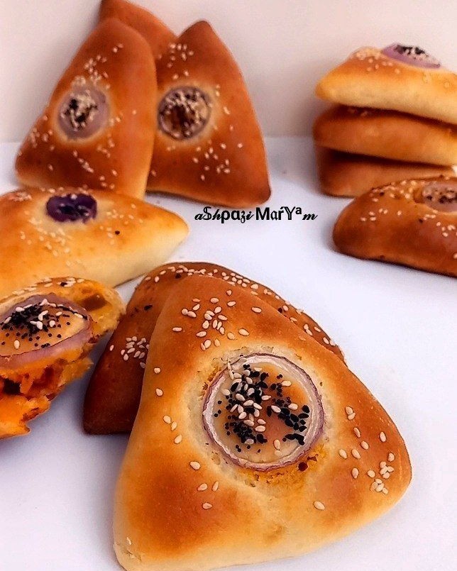 پیراشکی مثلثی 