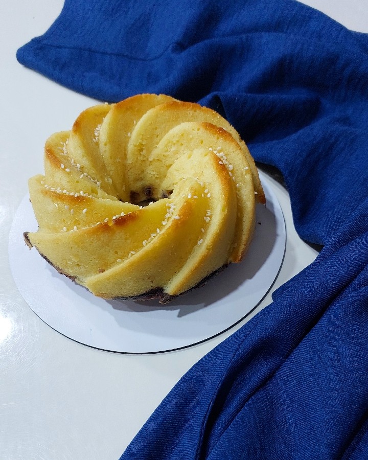 کیک وانیلی  پایه
با دستور یاسمین بانو