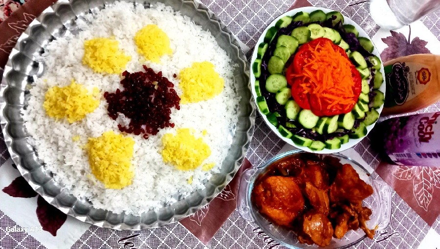 زرشک پلو با گوشت بوقلمون