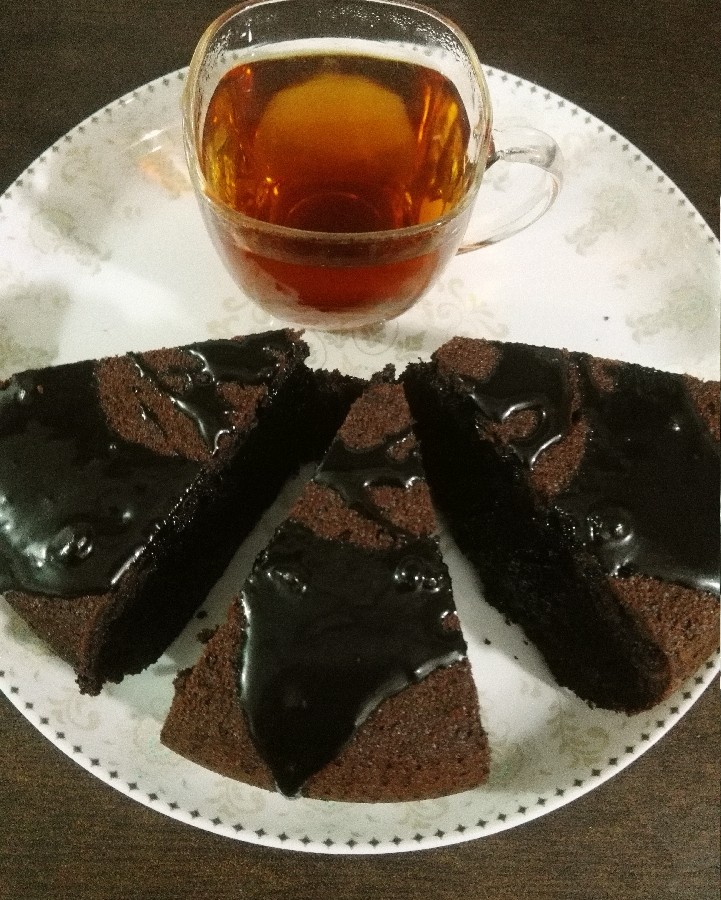 عصرانه پاییزی کیک شکلاتی