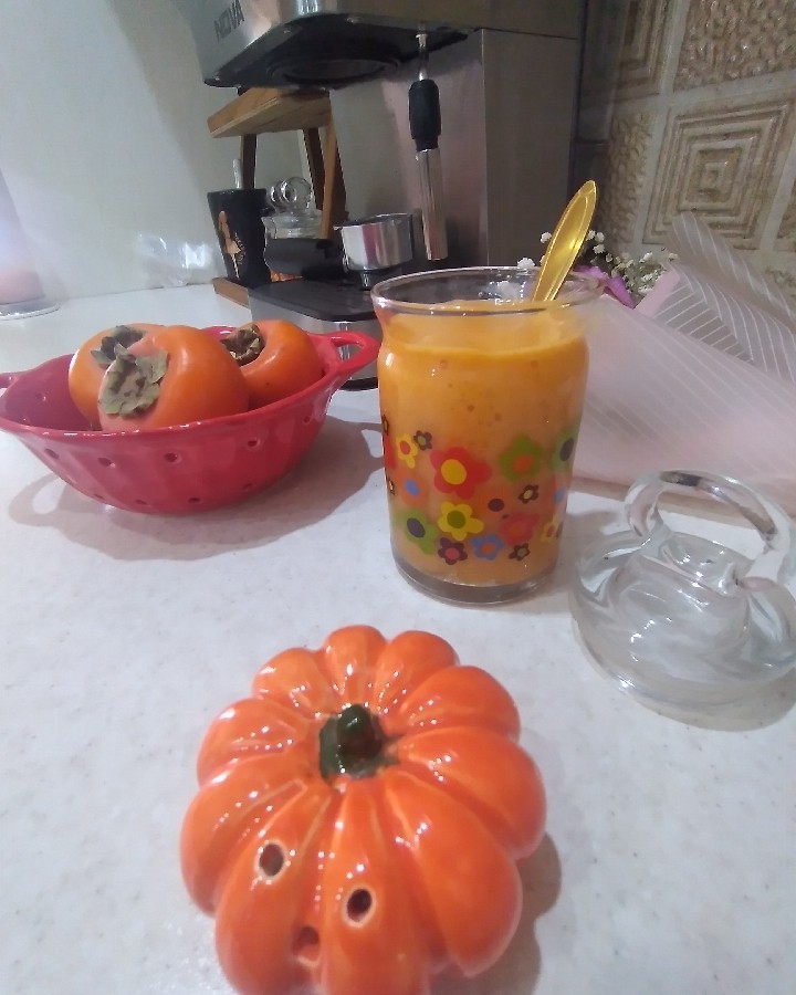 عکس شیک خرمالو