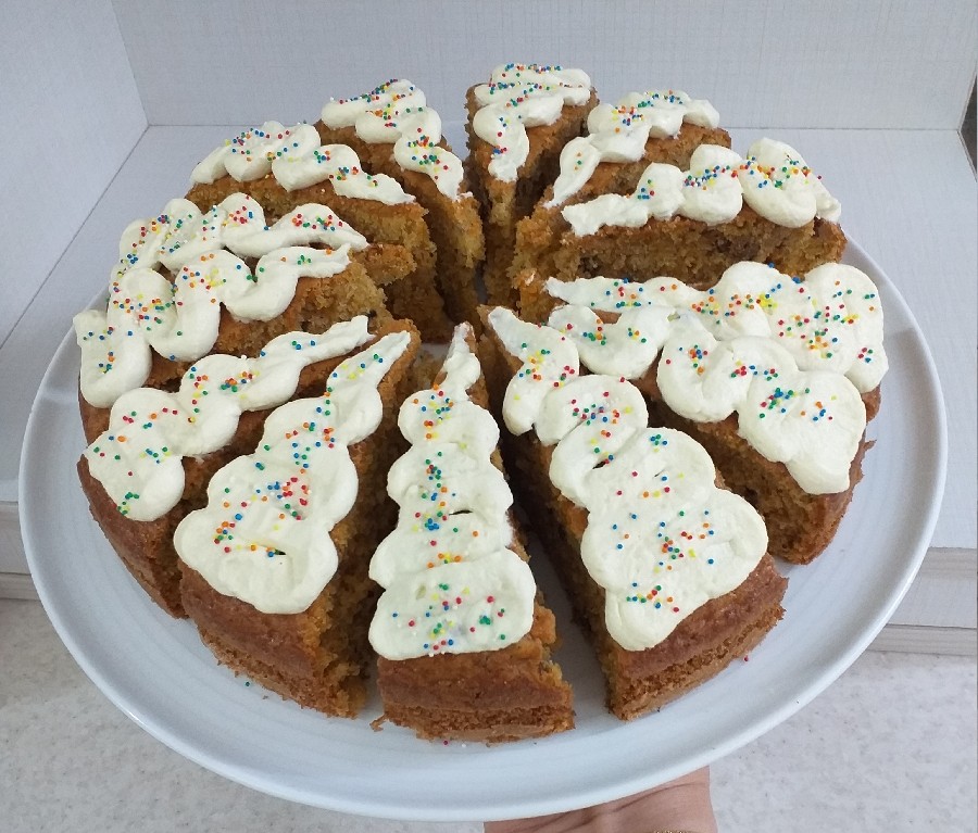 کیک هویج و گردوی خوشمزه ی پاییزی ????