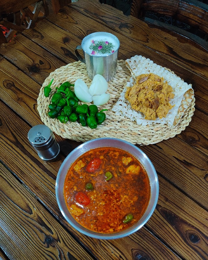 آبگوشت...ورق بزنید 