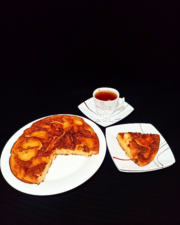 عکس کیک سیب کاراملی