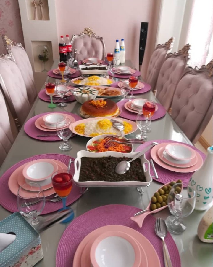 میز ناهار میهمانی 