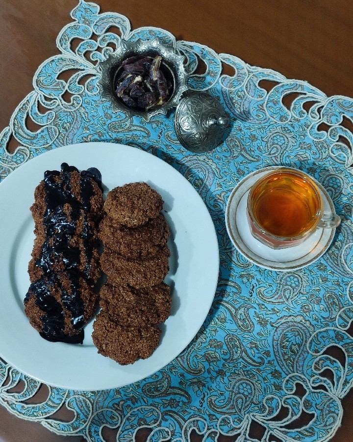 شیرینی نارگیلی شکلاتی
