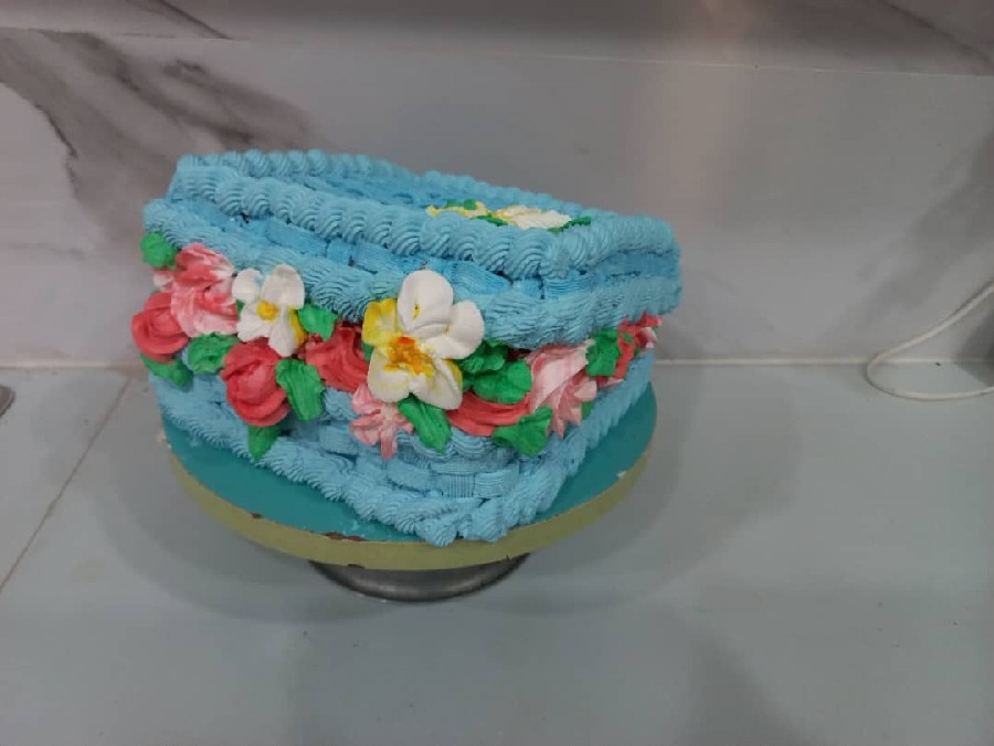 کیک شکل سبدگل