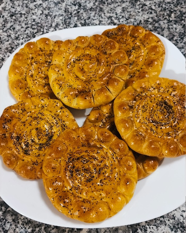 بازم کلوچه فومن جذاب