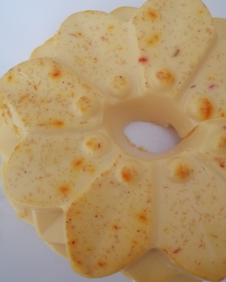 دسر زعفرانی 