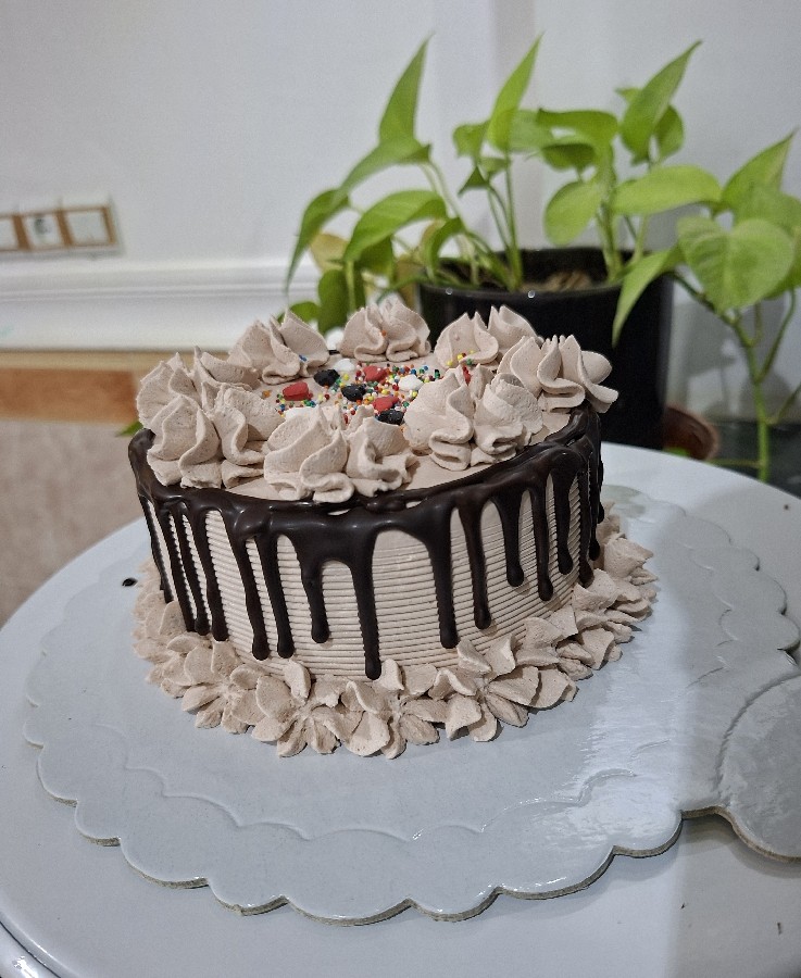 کیک کلاسیک خانم یاری 