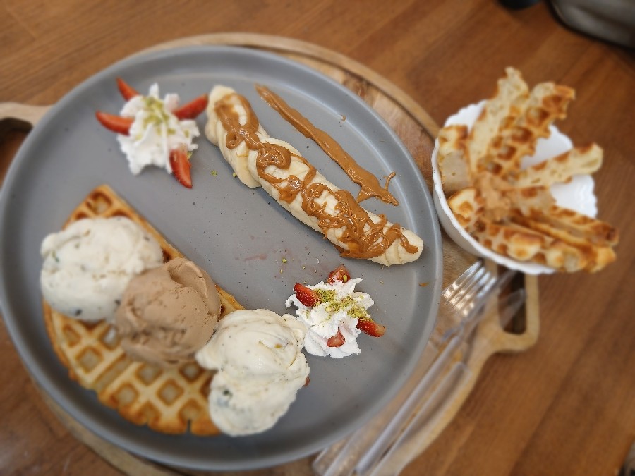 روزمرگی(^。^)y-~