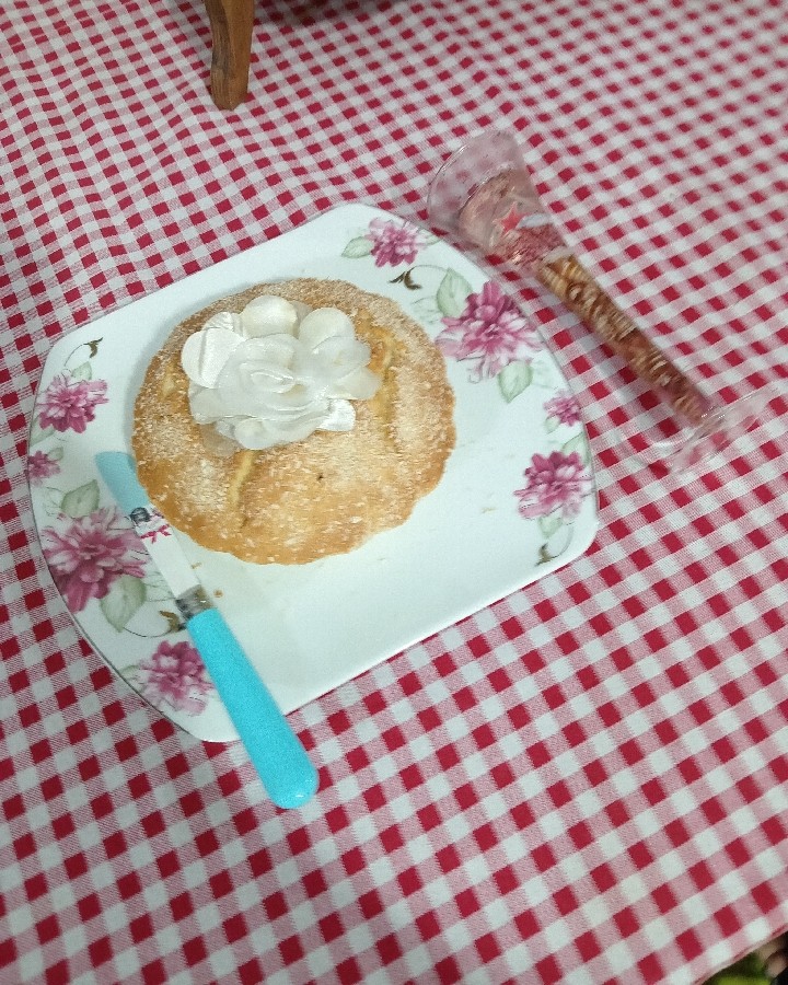 کیک شیر داغ 